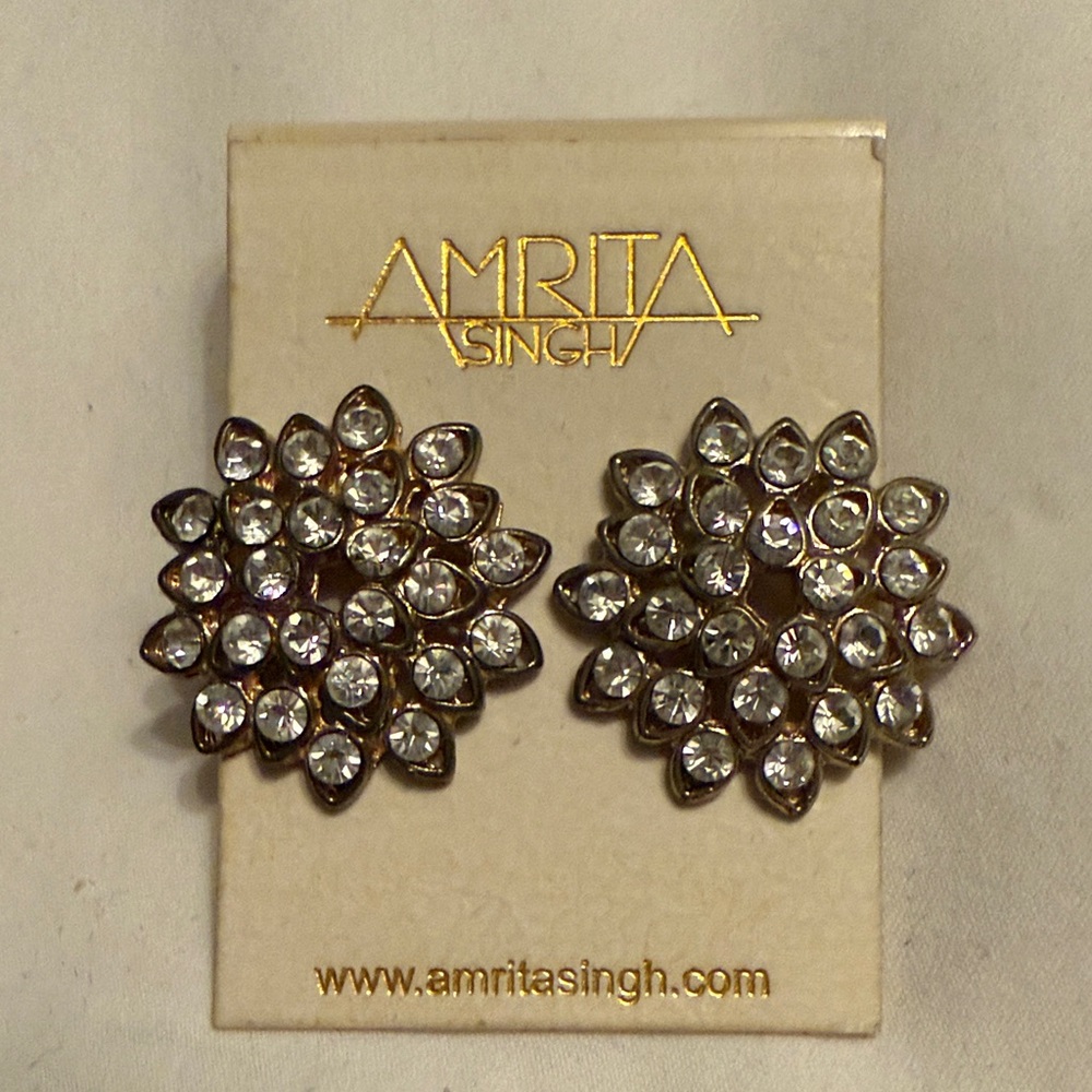 Amrita Singh Black and Silver Floral Earrings